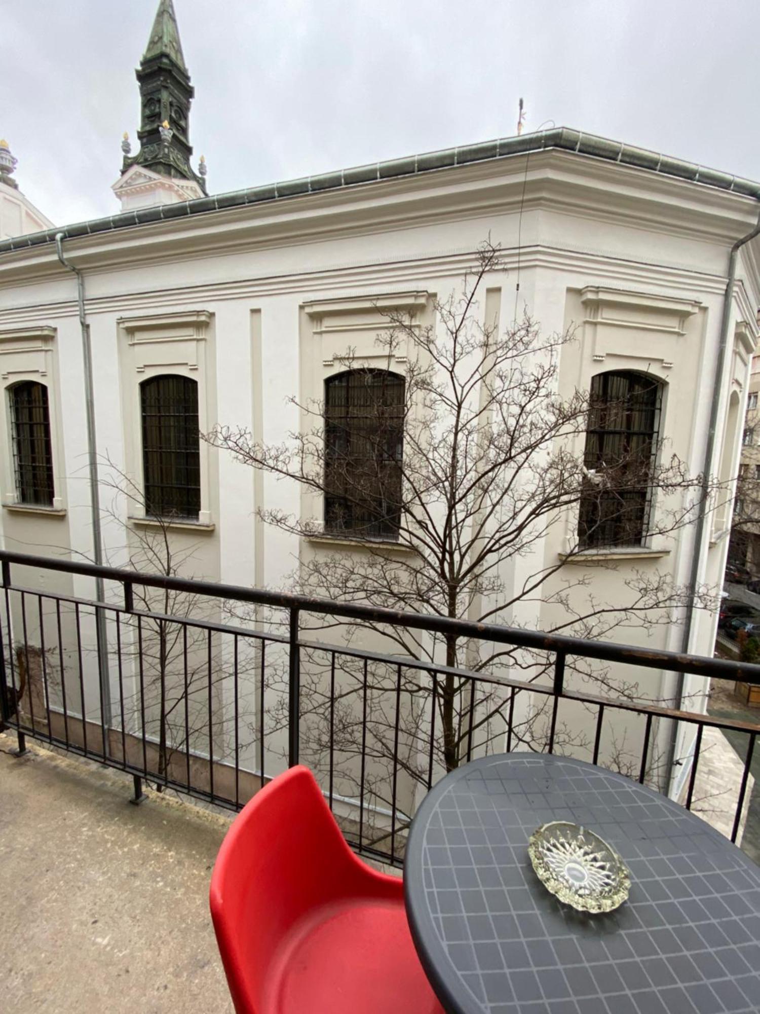 Apartament Heart Of The 2 Bedrooms, Living Rooms, Bathrooms, With Ac Budapesta