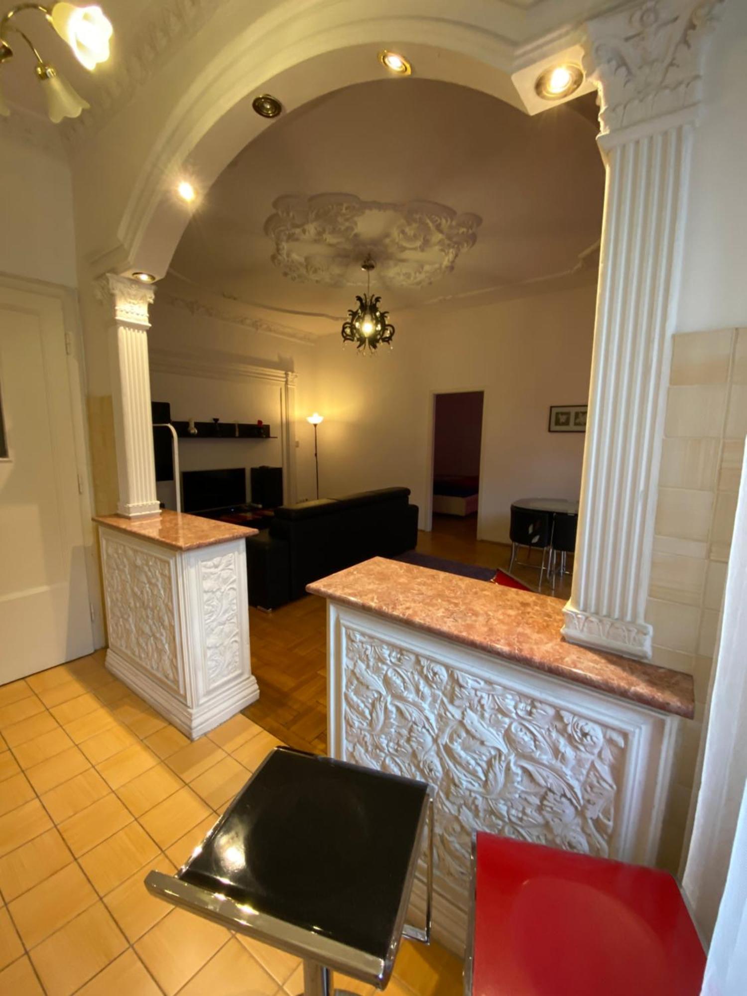 Heart Of The 2 Bedrooms, Living Rooms, Bathrooms, With Ac Apartament *