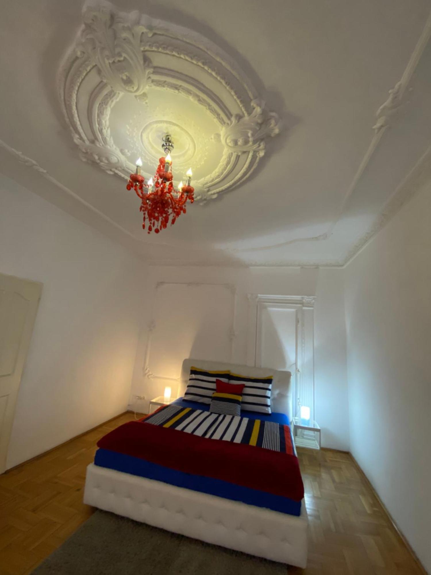 Apartament Heart Of The 2 Bedrooms, Living Rooms, Bathrooms, With Ac *